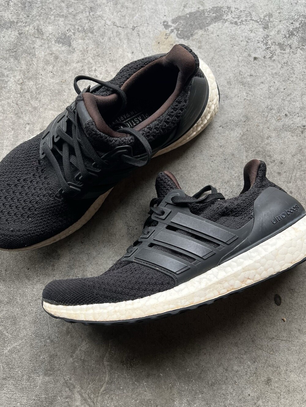 Adidas UltraBoost 1.0 Women’s Size 7 Running Shoe Black Athletic Sneakers Used